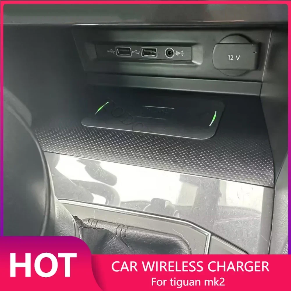 Wireless Phone Charger Pad - شاحن لاسلكي للسيارة لفولكس واجن تيجوان