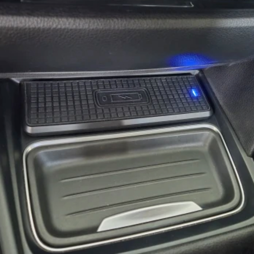 شاحن لاسلكي للسيارة لسيارات BM - مراجعة Wireless Phone Charger Pad وسعره